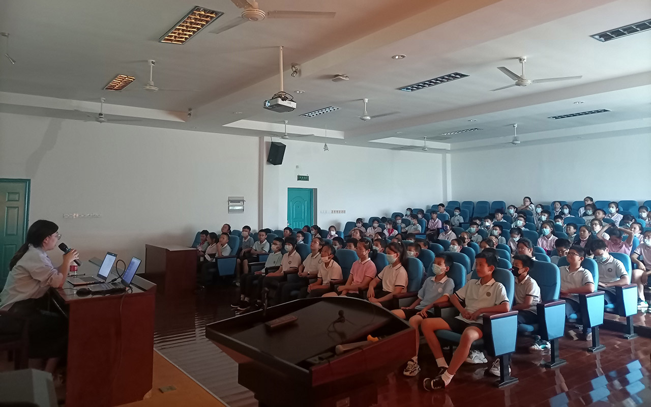 阿鲁科尔沁旗高钱小学