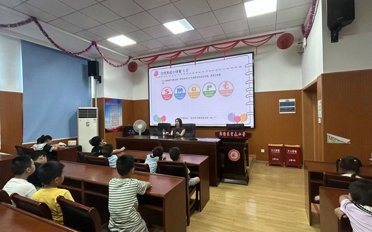 阿鲁科尔沁旗望春小学